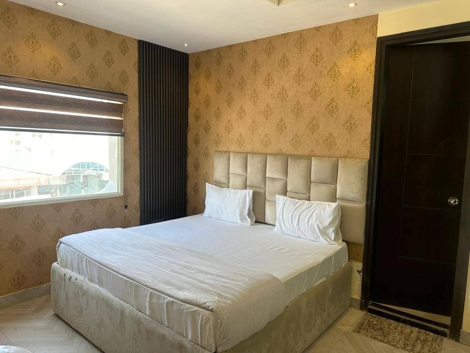 Hotel Kritika Большая Нойда Экстерьер фото